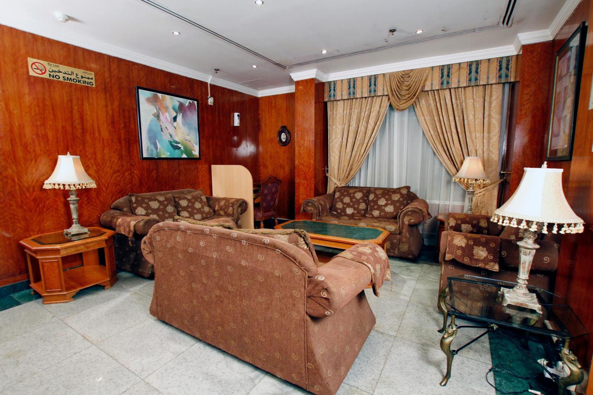 Royalton Hotel Dubai Exteriör bild